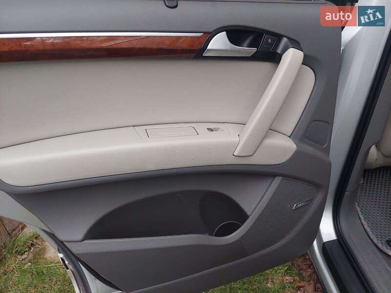 Внедорожник / Кроссовер Audi Q7 2014 в Буштыне фото 4 Внедорожник / Кроссовер Audi Q7 2014 в Буштыне