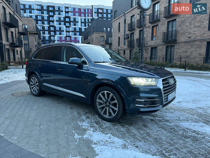 Позашляховик / Кросовер Audi Q7 2017 в Івано-Франківську