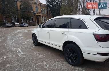 Позашляховик / Кросовер Audi Q7 2010 в Сумах