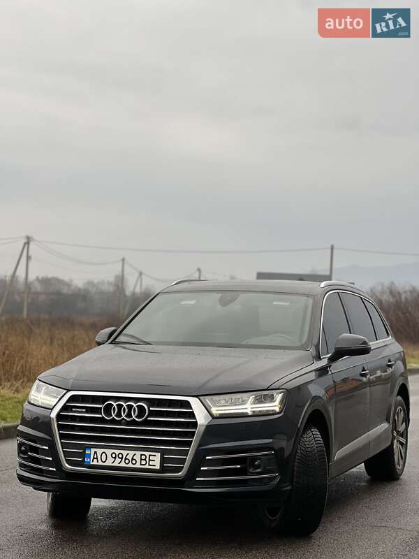 Audi Q7 2017