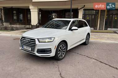 Внедорожник / Кроссовер Audi Q7 2016 в Киеве