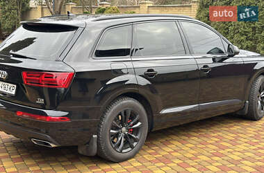 Внедорожник / Кроссовер Audi Q7 2018 в Киеве
