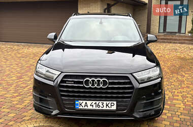 Внедорожник / Кроссовер Audi Q7 2018 в Киеве