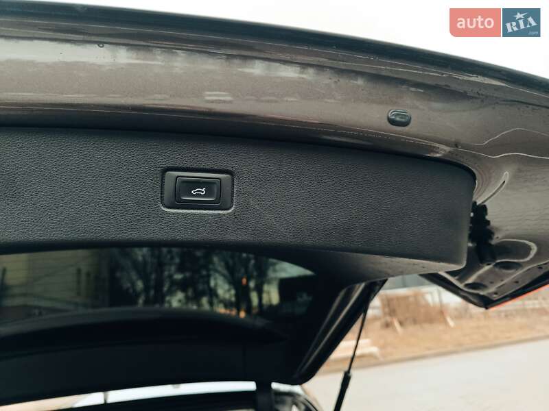 Позашляховик / Кросовер Audi Q7 2017 в Чернігові фото 30 Позашляховик / Кросовер Audi Q7 2017 в Чернігові