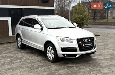 Внедорожник / Кроссовер Audi Q7 2007 в Тячеве