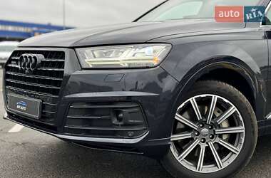 Внедорожник / Кроссовер Audi Q7 2017 в Киеве