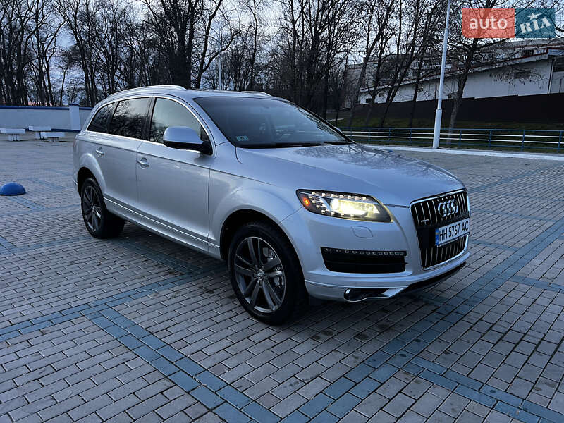 Внедорожник / Кроссовер Audi Q7 2009 в Измаиле