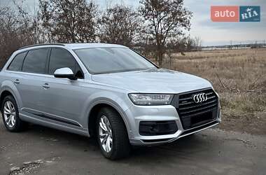 Позашляховик / Кросовер Audi Q7 2016 в Дніпрі