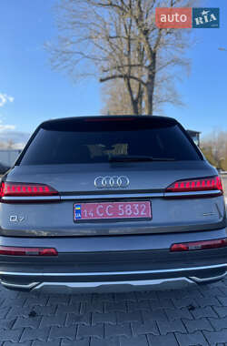 Внедорожник / Кроссовер Audi Q7 2020 в Тернополе