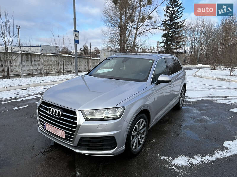 Внедорожник / Кроссовер Audi Q7 2018 в Ровно