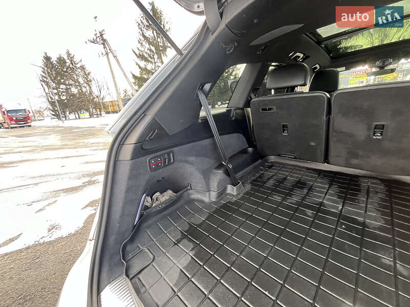 Внедорожник / Кроссовер Audi Q7 2018 в Ровно