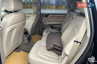 Позашляховик / Кросовер Audi Q7 2009 в 