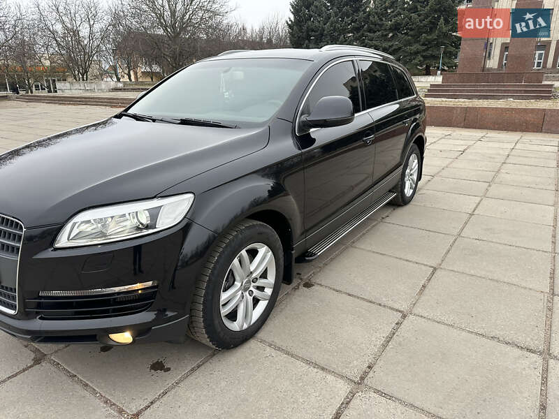 Внедорожник / Кроссовер Audi Q7 2009 в Кропивницком