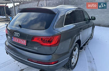 Позашляховик / Кросовер Audi Q7 2013 в Рівному