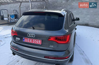 Позашляховик / Кросовер Audi Q7 2013 в Рівному