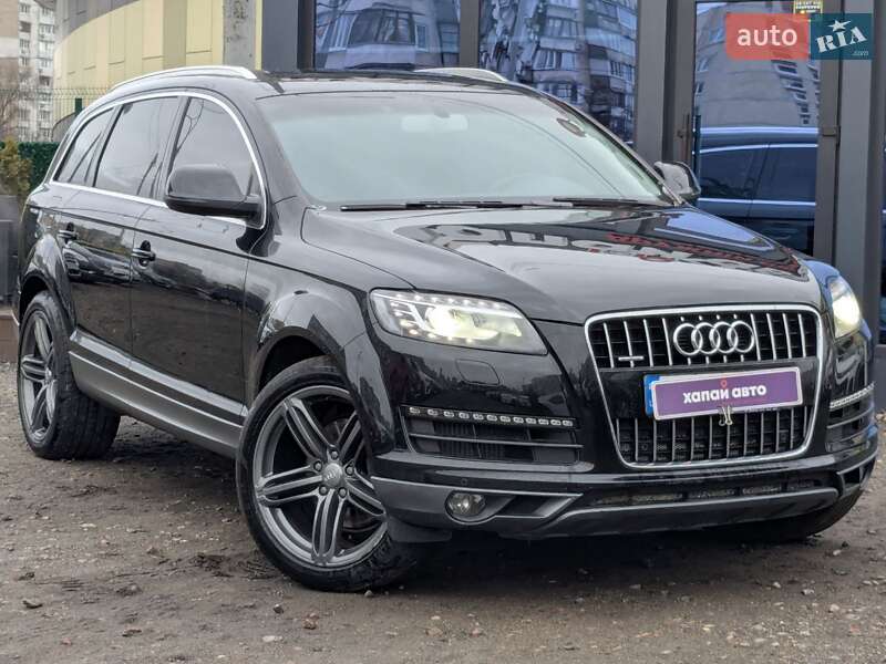 Позашляховик / Кросовер Audi Q7 2013 в Києві