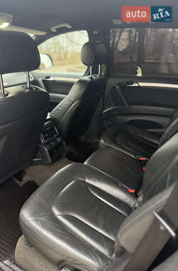 Позашляховик / Кросовер Audi Q7 2007 в 