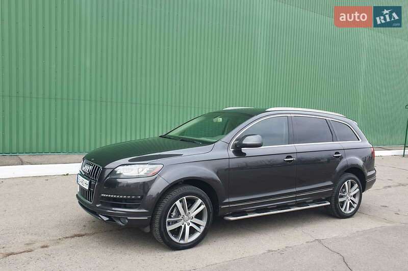 Позашляховик / Кросовер Audi Q7 2013 в Миколаєві
