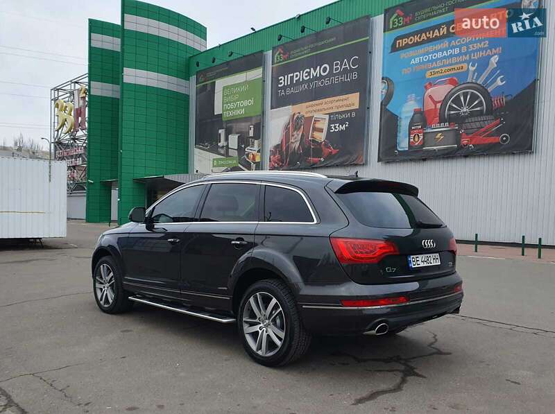Позашляховик / Кросовер Audi Q7 2013 в Миколаєві