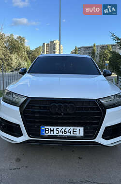 Позашляховик / Кросовер Audi Q7 2016 в Сумах