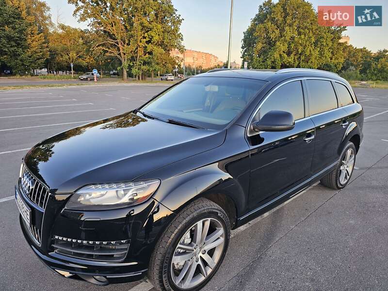 Внедорожник / Кроссовер Audi Q7 2013 в Кропивницком