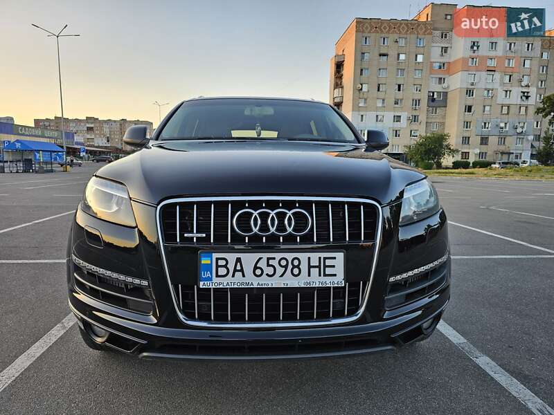 Внедорожник / Кроссовер Audi Q7 2013 в Кропивницком