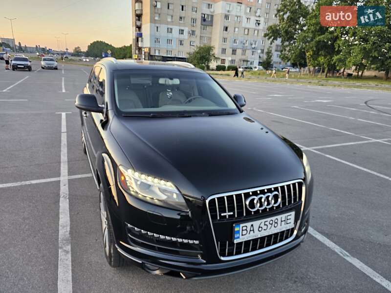 Внедорожник / Кроссовер Audi Q7 2013 в Кропивницком