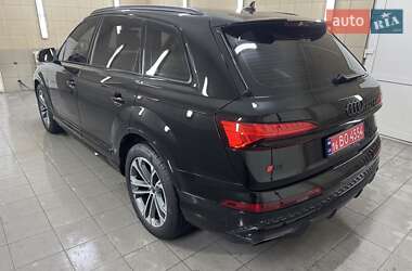 Внедорожник / Кроссовер Audi Q7 2025 в Умани