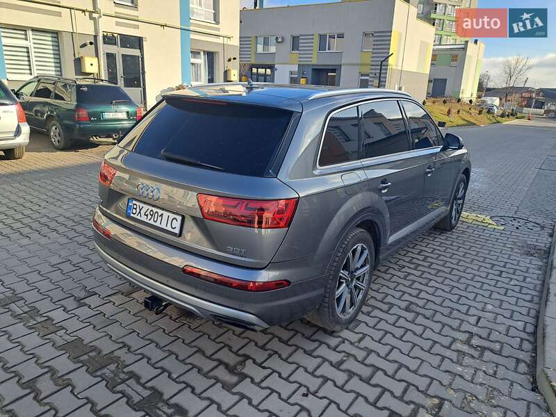 Позашляховик / Кросовер Audi Q7 2016 в Хмельницькому