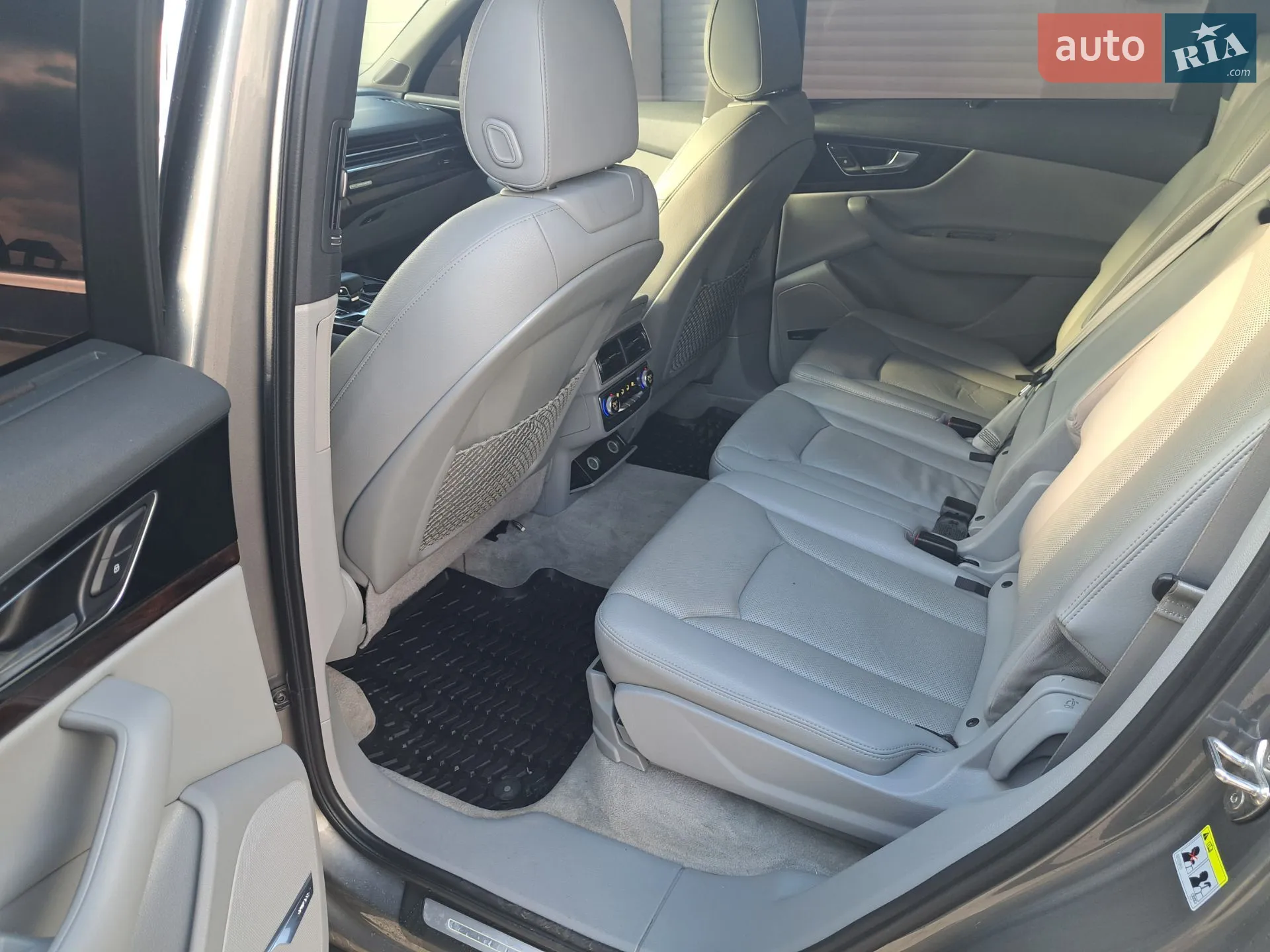 2016 Audi Q7 - мініатюра 15