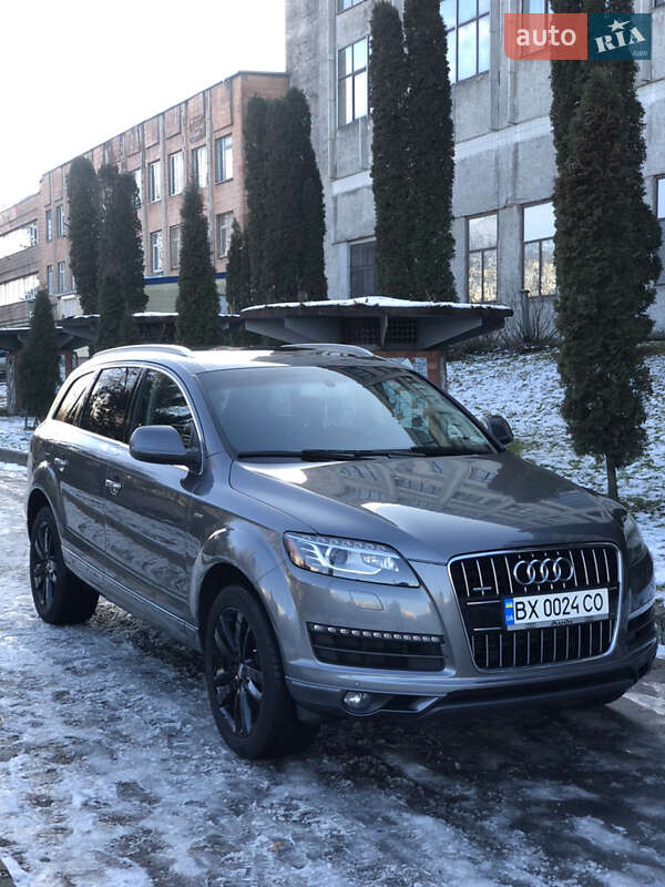 Внедорожник / Кроссовер Audi Q7 2015 в Хмельницком