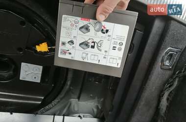 Позашляховик / Кросовер Audi Q7 2013 в 