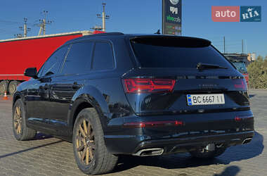 Позашляховик / Кросовер Audi Q7 2016 в Львові