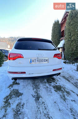 Внедорожник / Кроссовер Audi Q7 2011 в 
