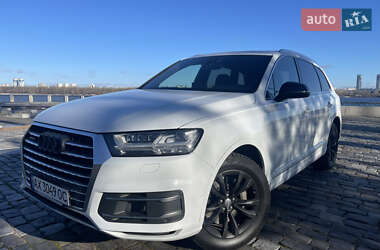 Позашляховик / Кросовер Audi Q7 2017 в Києві