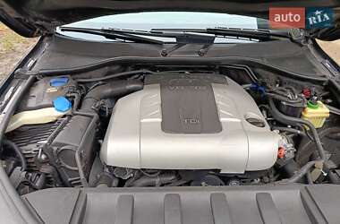Внедорожник / Кроссовер Audi Q7 2007 в 