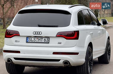 Позашляховик / Кросовер Audi Q7 2012 в Рівному