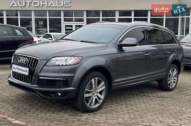 Позашляховик / Кросовер Audi Q7 2014 в Житомирі