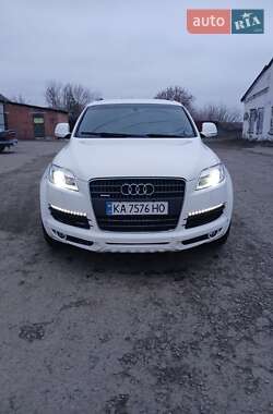 Позашляховик / Кросовер Audi Q7 2007 в Краснокутську