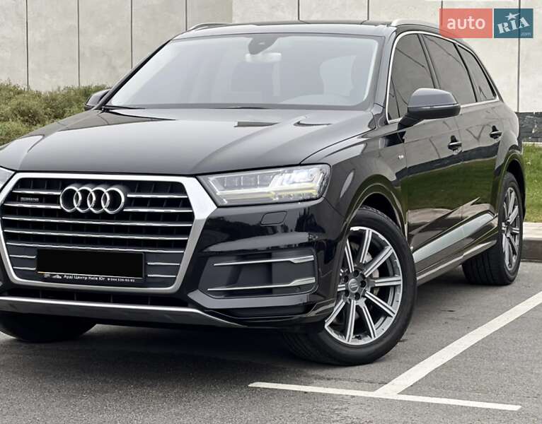 Audi Q7 2015