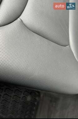 Внедорожник / Кроссовер Audi Q7 2015 в 