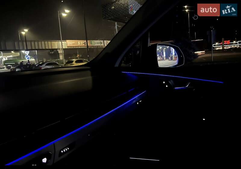 Внедорожник / Кроссовер Audi Q7 2015 в Киеве