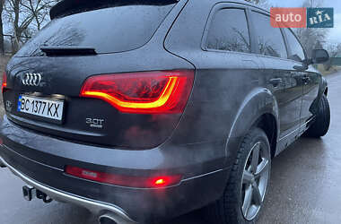 Позашляховик / Кросовер Audi Q7 2014 в Золочеві