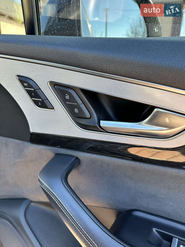 Внедорожник / Кроссовер Audi Q7 2016 в Днепре фото 21 Внедорожник / Кроссовер Audi Q7 2016 в Днепре