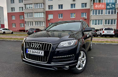 Внедорожник / Кроссовер Audi Q7 2014 в 