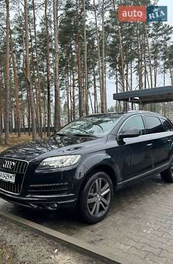 Позашляховик / Кросовер Audi Q7 2013 в Києві