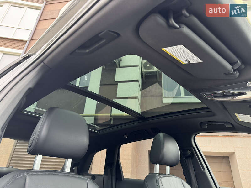 Позашляховик / Кросовер Audi Q7 2016 в Полтаві