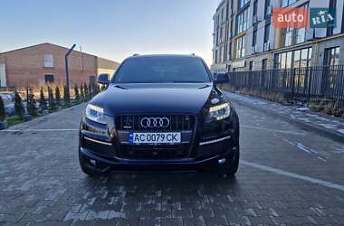 Позашляховик / Кросовер Audi Q7 2015 в Луцьку