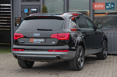 Внедорожник / Кроссовер Audi Q7 2013 в 