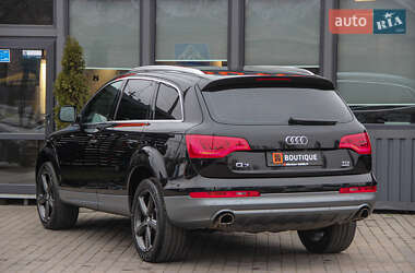 Внедорожник / Кроссовер Audi Q7 2013 в 